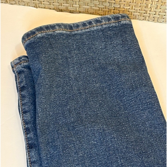 🌟HP🌟Levi’s Premium 510 Skinny Medium Blue Denim Jeans 30 x 32 Sustainably Made - Picture 5 of 10